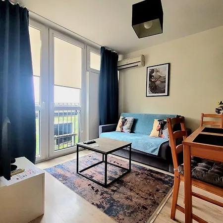 Apartament Centrum Grzybowska * Warszawa