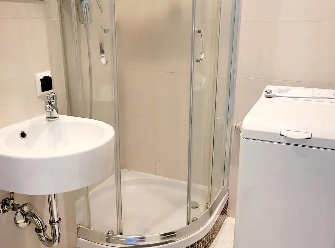 شقة Apartament Centrum Grzybowska وارسو