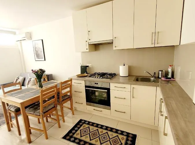 Apartament Centrum Grzybowska شقة